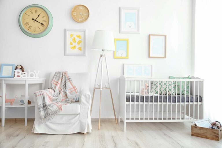 Light or Dark Laminate: Choosing the Right Tone for Your Natural Light